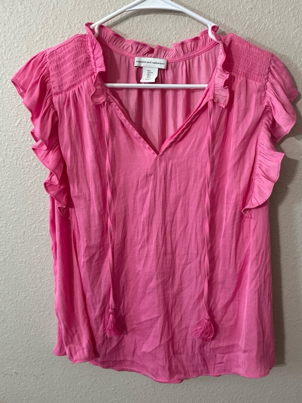 Cupcakes & Cashmere Pink Ruffle Sleeve V-Neck Blouse